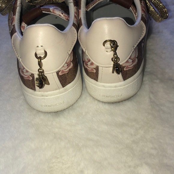 Coach leather flower sneakers - Picture 3 of 4